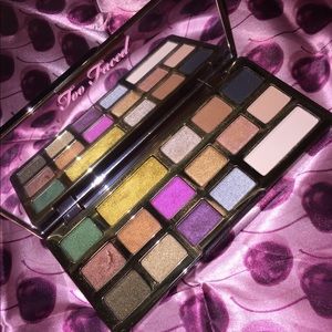 Too Faced Chocolate Gold
